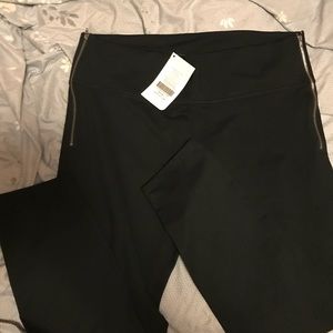 Fabletics Plus size leggings